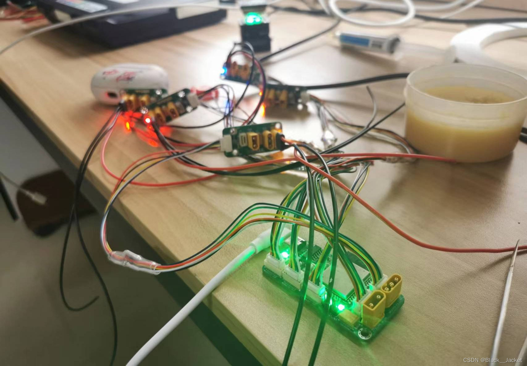 基于ESP32的能量机关主控模块