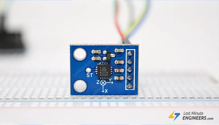 ADXL335加速度计模块与Arduino接口教程