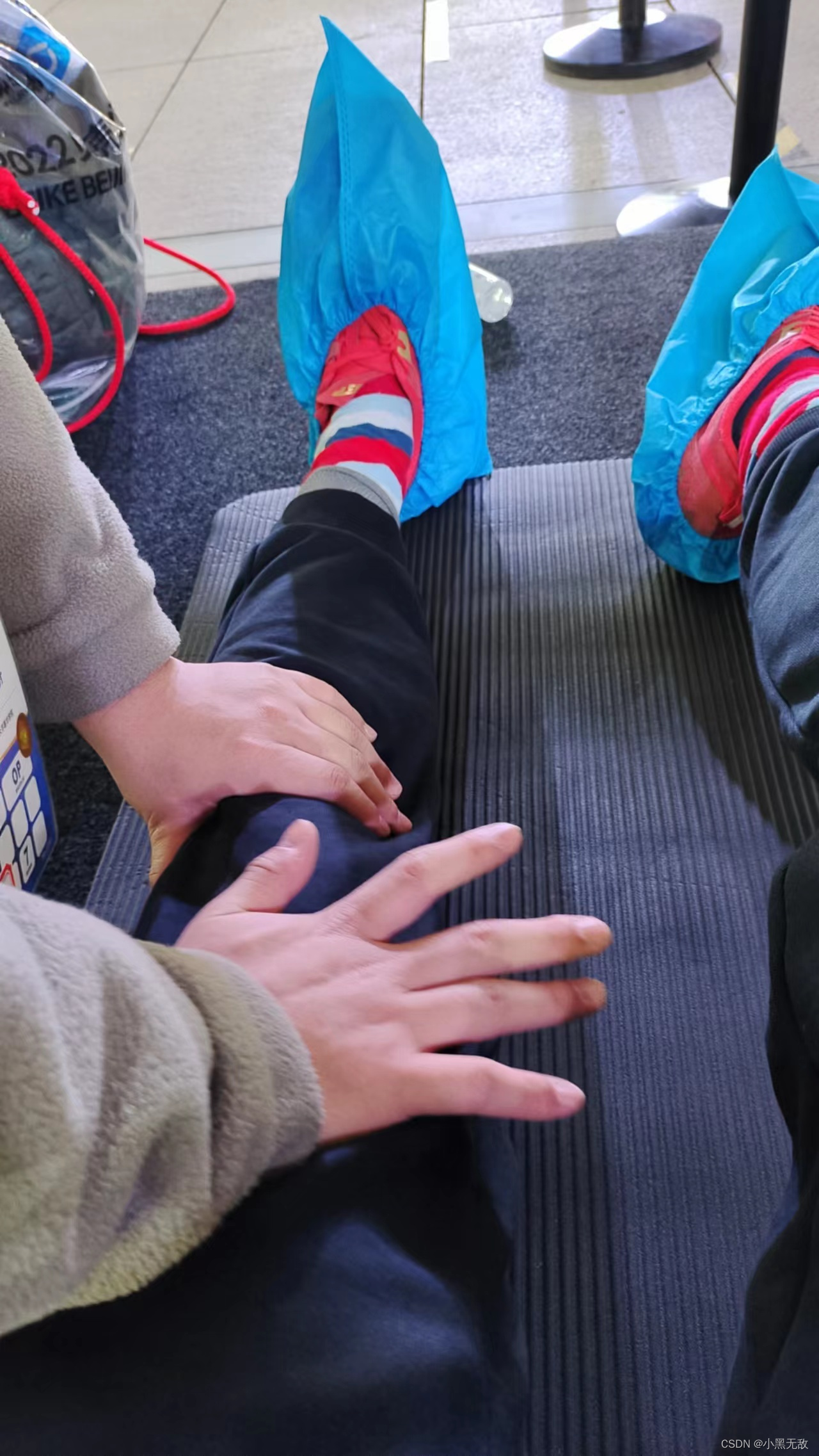 请添加图片描述